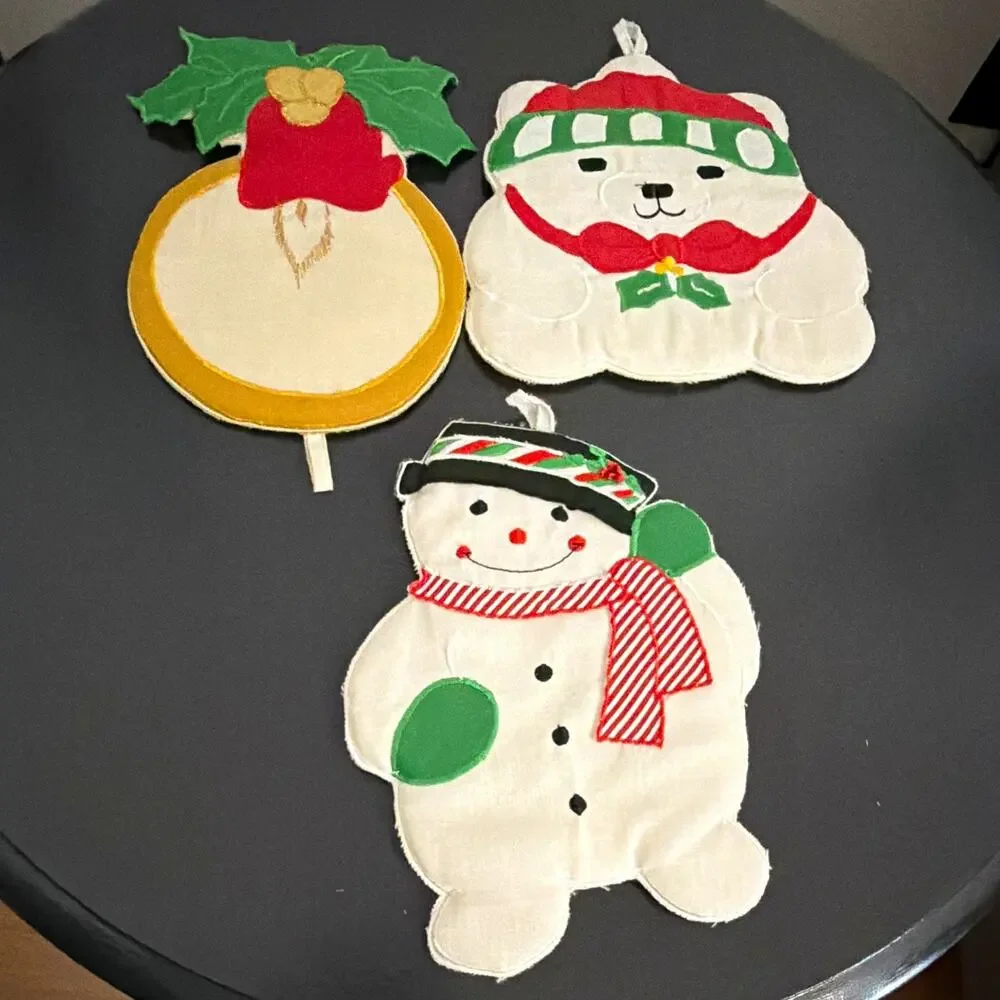 3pc Christmas Novelty Potholder Set Fabric One Size Snowman Polar Bear Holly